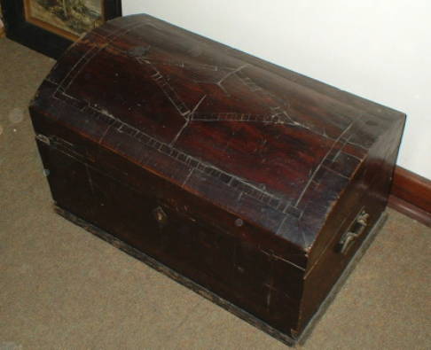 Photo: Travelling trunk