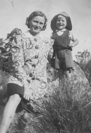 Photo: Jessie and young Gordon